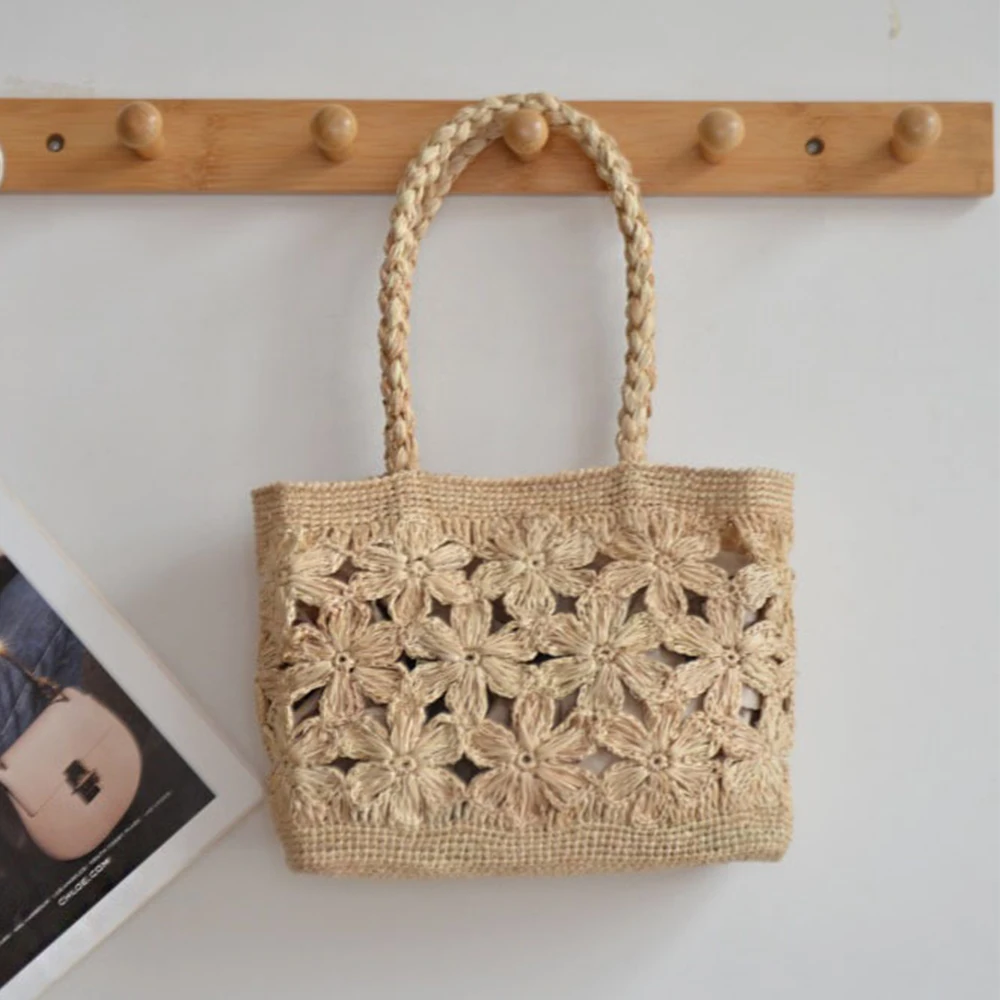 Beach Bag Straw - ボヘミアンフラワーストローバッグトート中空花柄ビーチバッグ女性用ハンドバッグ手作り織りショルダーバッグ夏旅行ショッパー新作