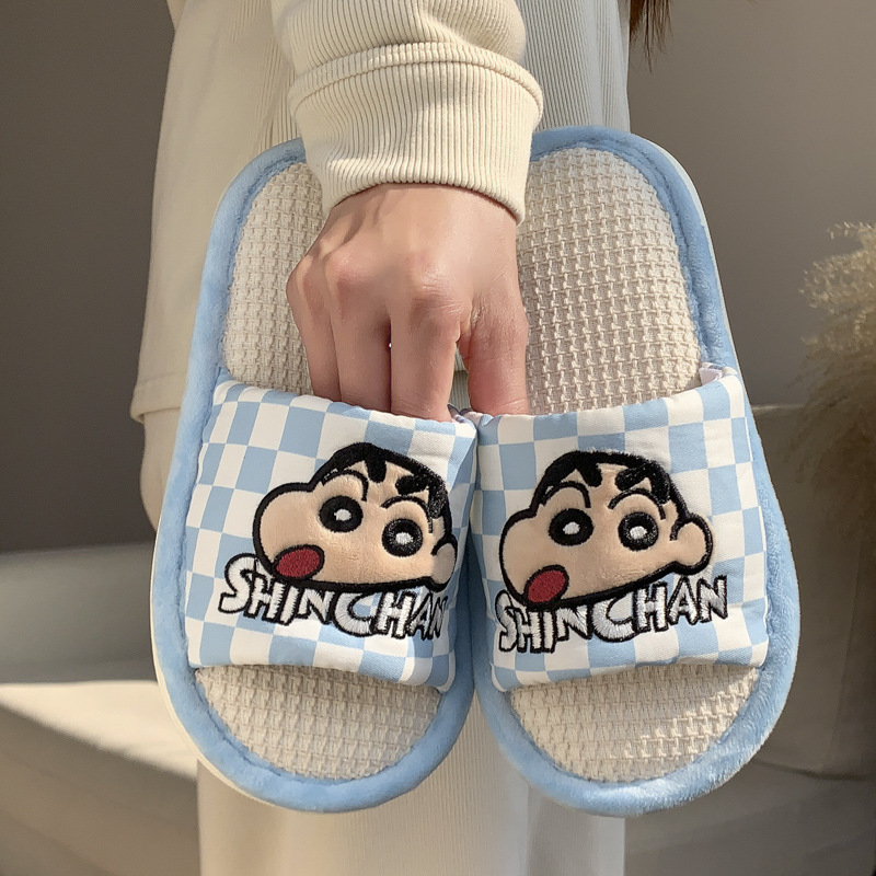 アニメクレヨンしんちゃん亜麻スリッパかわいい男性女性かわいい - Japan Summer Festival Clothing のレビューと価格