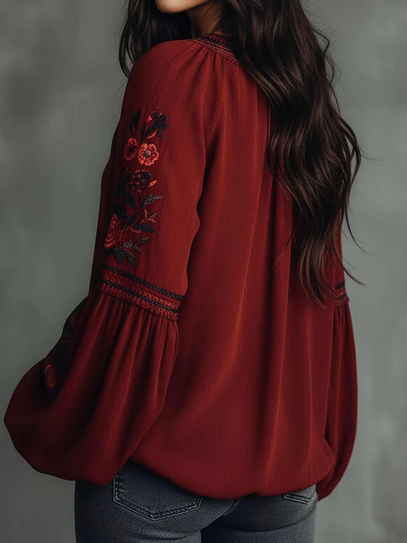 女性の春のブラウスレトロ刺繍フラワーランタンスリーブシャツ  - Summer Clothing For Plus Size Women のレビューと価格