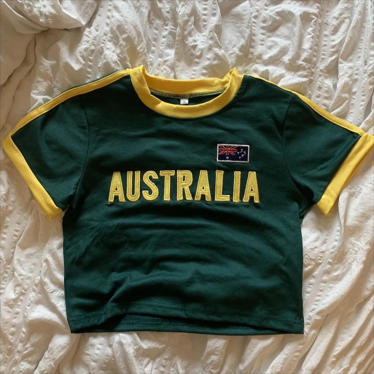 女性のためのオーストラリアの文字がプリントされたクロップトッ - Summer Clothing Women Australia のレビューと価格
